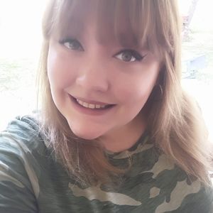 Meet your Posher, Cecilia